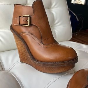 Chloe Wedged booties
